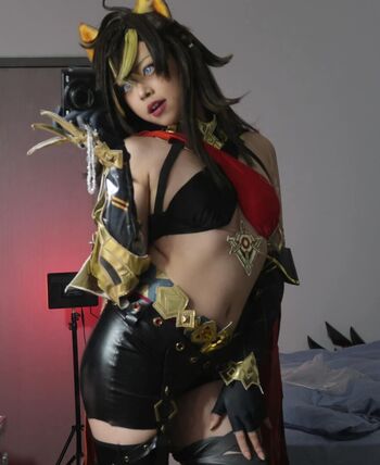 Full leaked Tsuclashima private photo