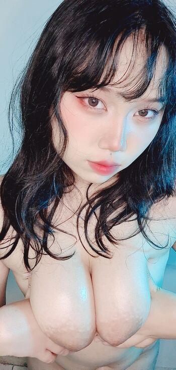 Full leaked Tsunnyanchan private photo