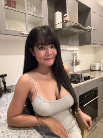 Full leaked Tui private photo