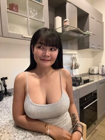 Full leaked Tui private photo