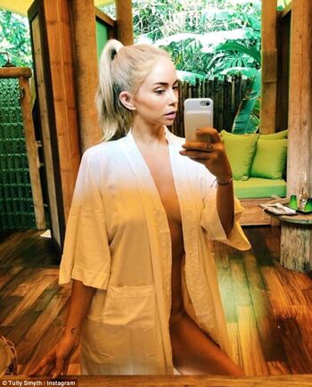 Full leaked Tully smyth private photo