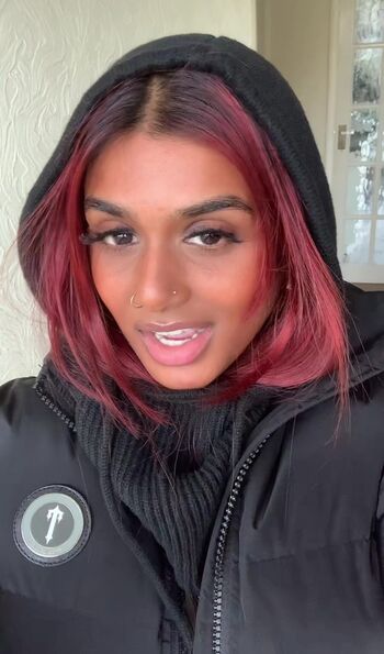 Full leaked Tulsi private photo