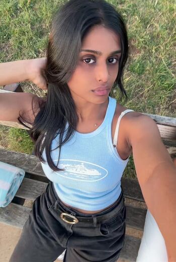 Full leaked Tulsi private photo