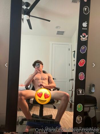 Full leaked Twentoofree private photo