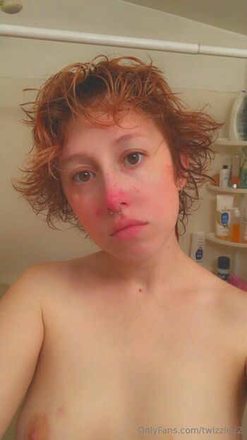 Full leaked Twizzie private photo