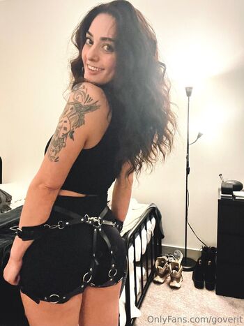 Full leaked Twomgovercsquared private photo