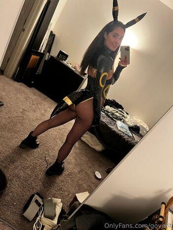 Full leaked Twomgovercsquared private photo