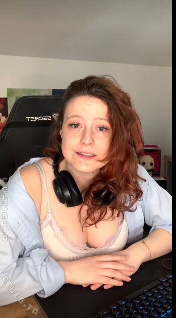 Full leaked Twostonelol private photo