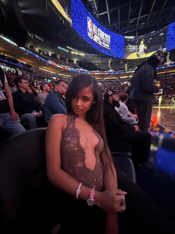Full leaked Tyla page private photo
