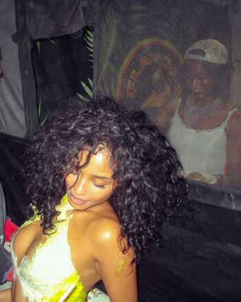 Full leaked Tyla private photo