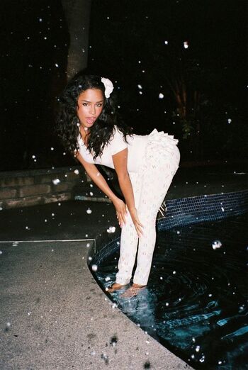Full leaked Tyla private photo