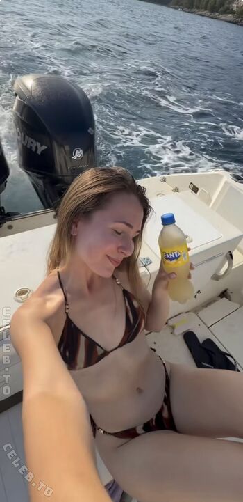 Full leaked Typisch kassii private photo