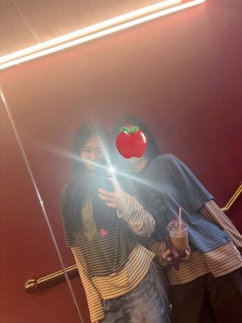 Full leaked Tzuyu private photo