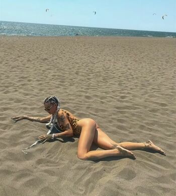 Full leaked Uki q private photo