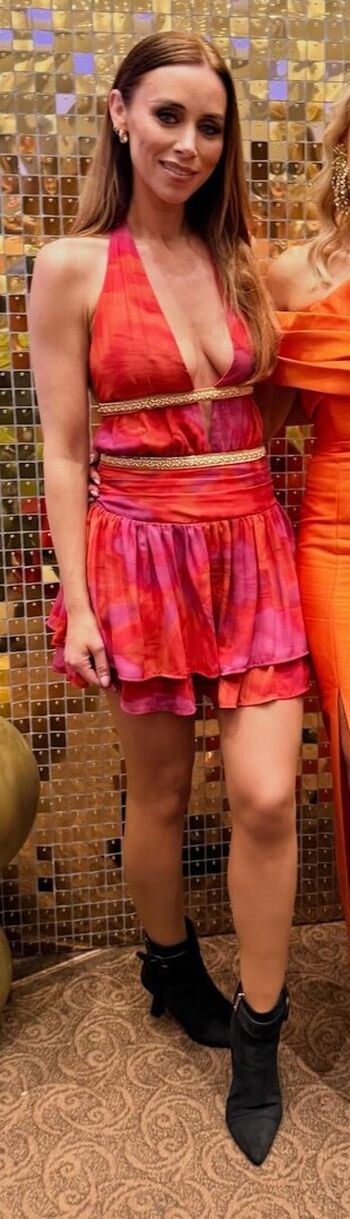 Full leaked Una healy private photo