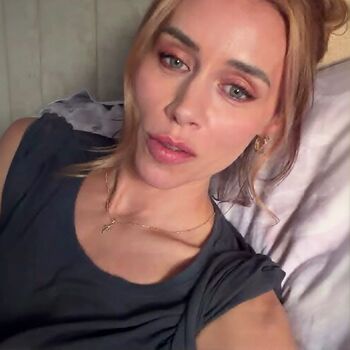 Full leaked Una healy private photo