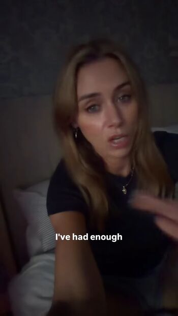 Full leaked Una healy private photo