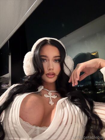 Full leaked Unforgetablebae private photo