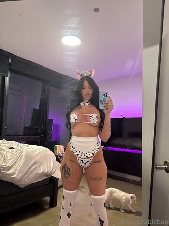 Full leaked Unforgetablebae private photo