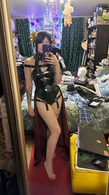 Full leaked Unhappy pay private photo