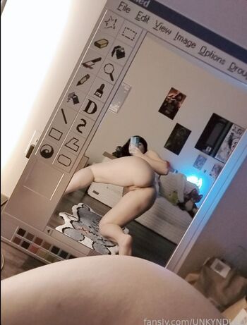 Full leaked Unkyndled page private photo