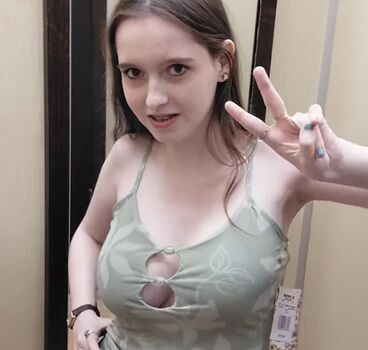 Full leaked Unoangryone private photo