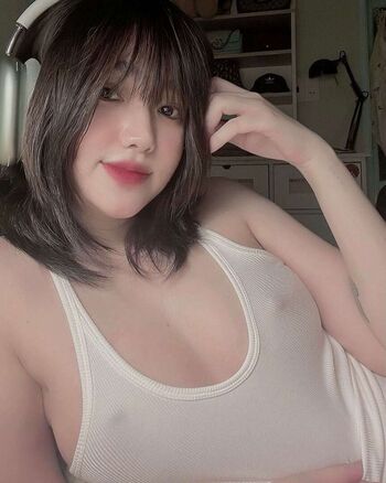 Full leaked Ununneee private photo