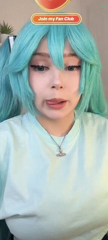 Full leaked Upminaa  page private photo
