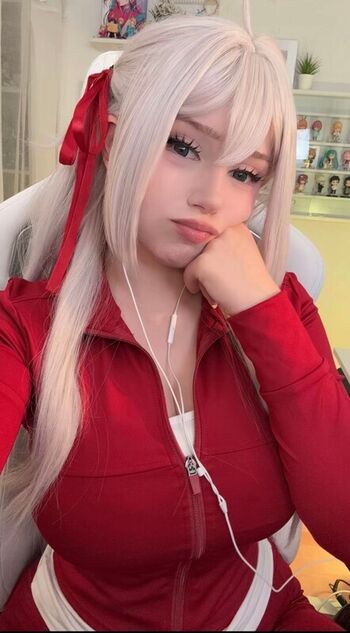 Full leaked Upminaa page private photo