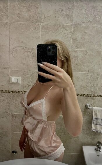Full leaked Uresmee private photo