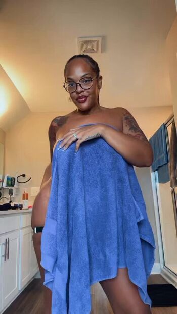 Full leaked Urfaveriri private photo