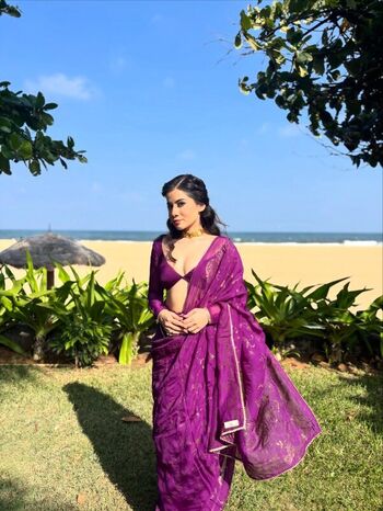 Full leaked Urfi javed private photo
