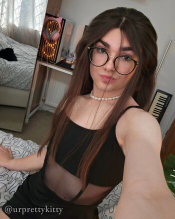 Full leaked Urprettykitty private photo