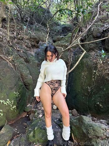 Full leaked Uwujennn private photo