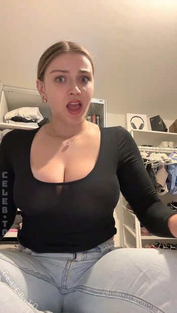 Full leaked V d s olivia private photo