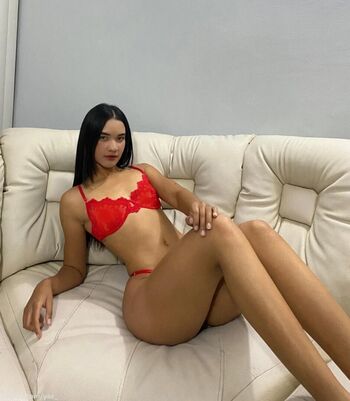 Full leaked V yasmilc private photo