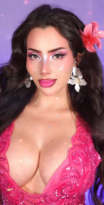 Full leaked Vaimonroe private photo