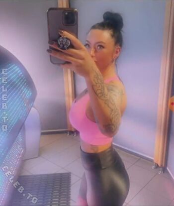 Full leaked Vaja page private photo