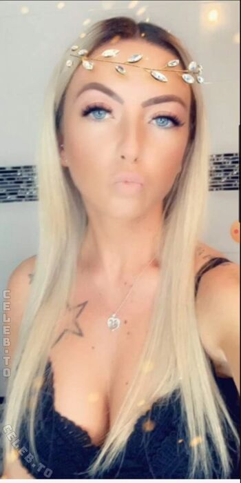 Full leaked Vaja page private photo