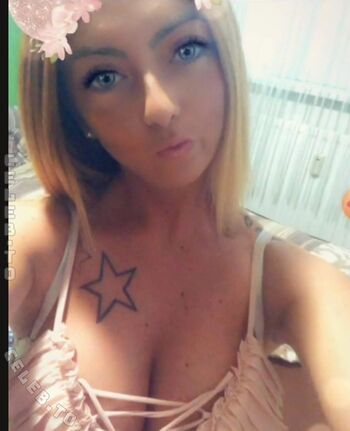 Full leaked Vaja page private photo