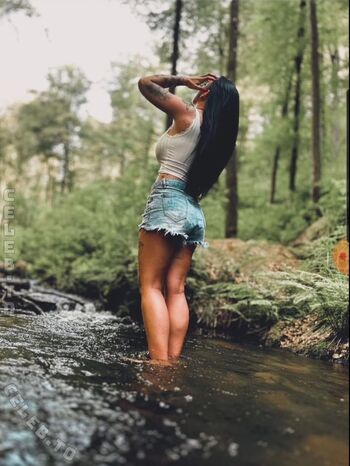 Full leaked Vaja private photo