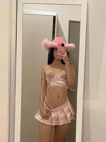 Full leaked Valberriesmot private photo