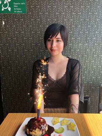 Full leaked Valbun private photo