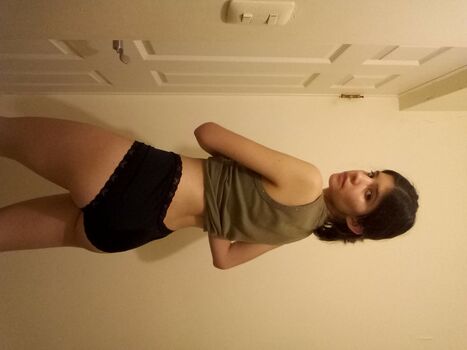 Full leaked Valecast private photo