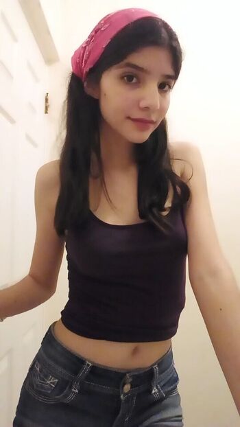 Full leaked Valecast private photo