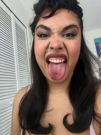 Full leaked Valentna private photo