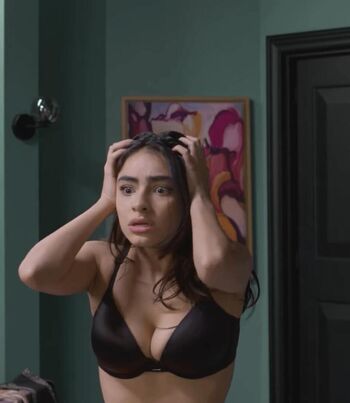 Valentina Buzzurro