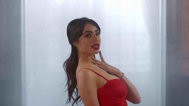Valentina Buzzurro