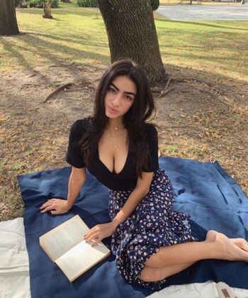 Valentina Buzzurro