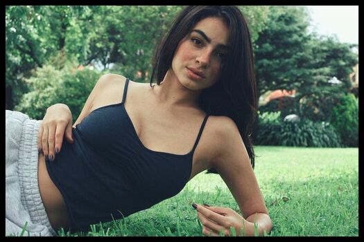 Valentina Buzzurro